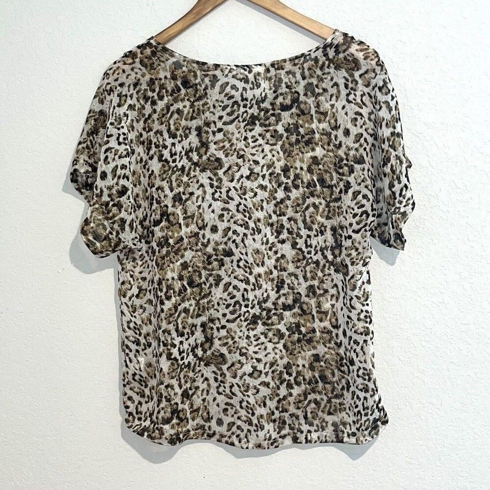 Cato Small semi sheer cheetah beige Top cap sleeves
